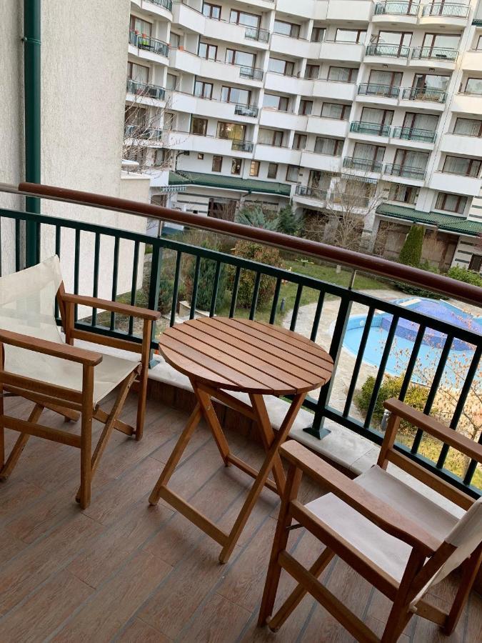 Kalina Private Apartments In Emerald Resort, 라브다 외부 사진