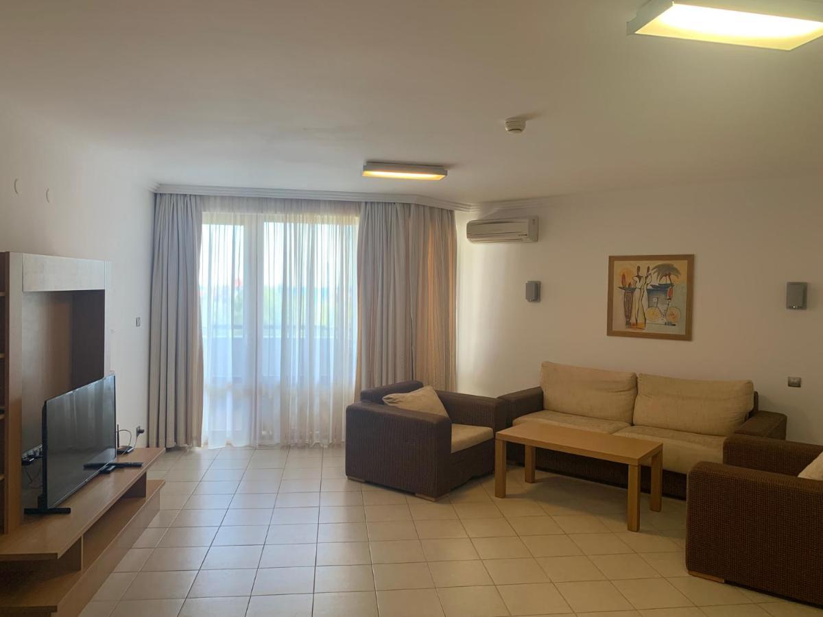 Kalina Private Apartments In Emerald Resort, 라브다 외부 사진