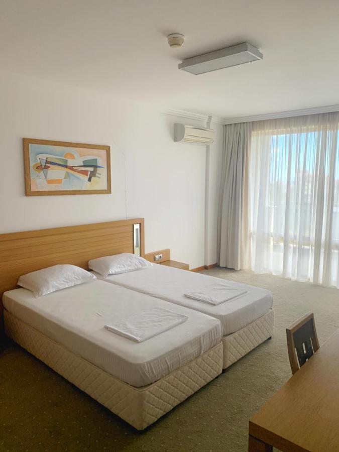 Kalina Private Apartments In Emerald Resort, 라브다 외부 사진