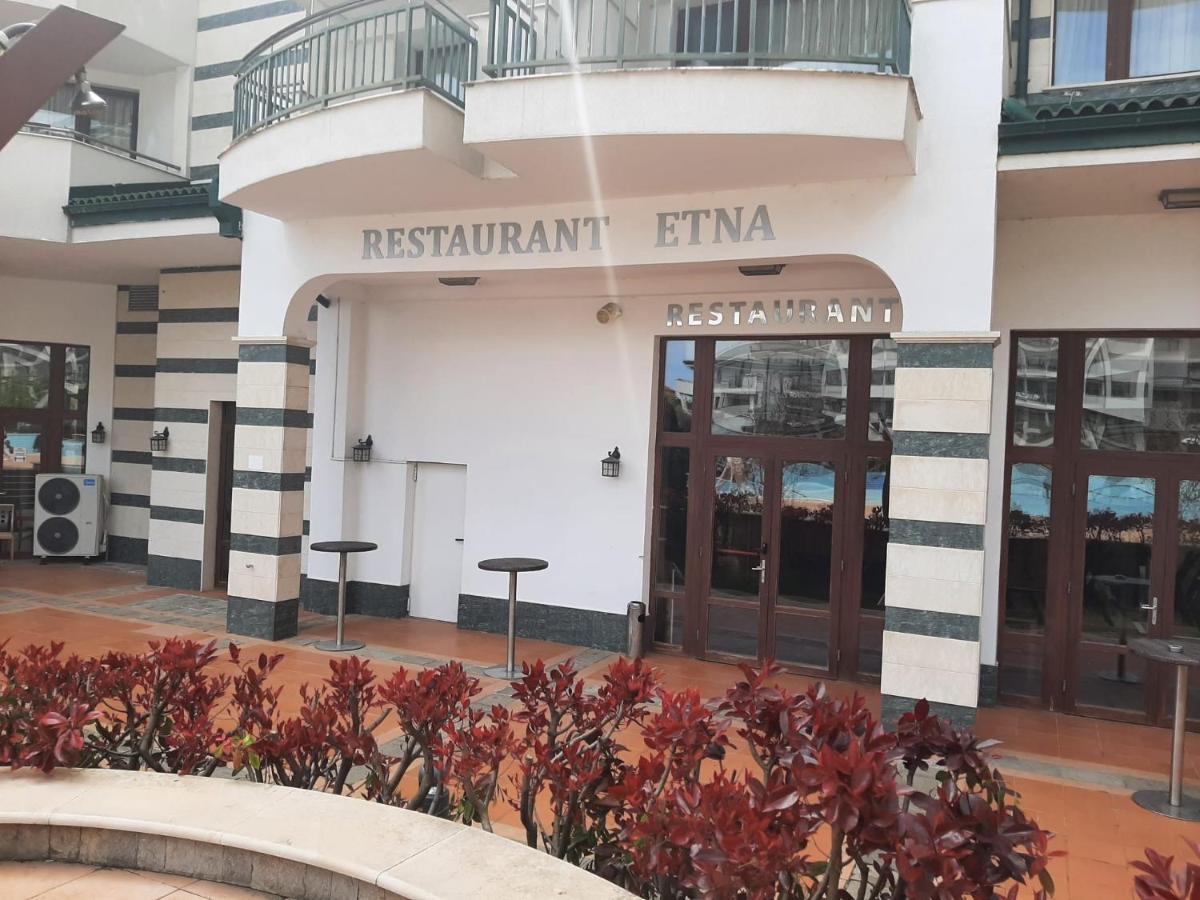 Kalina Private Apartments In Emerald Resort, 라브다 외부 사진