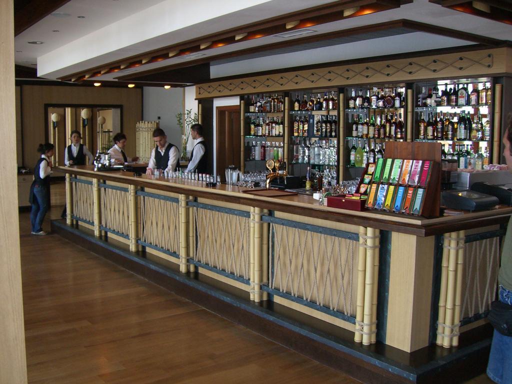 Kalina Private Apartments In Emerald Resort, 라브다 외부 사진