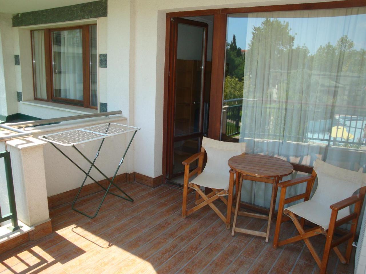 Kalina Private Apartments In Emerald Resort, 라브다 외부 사진