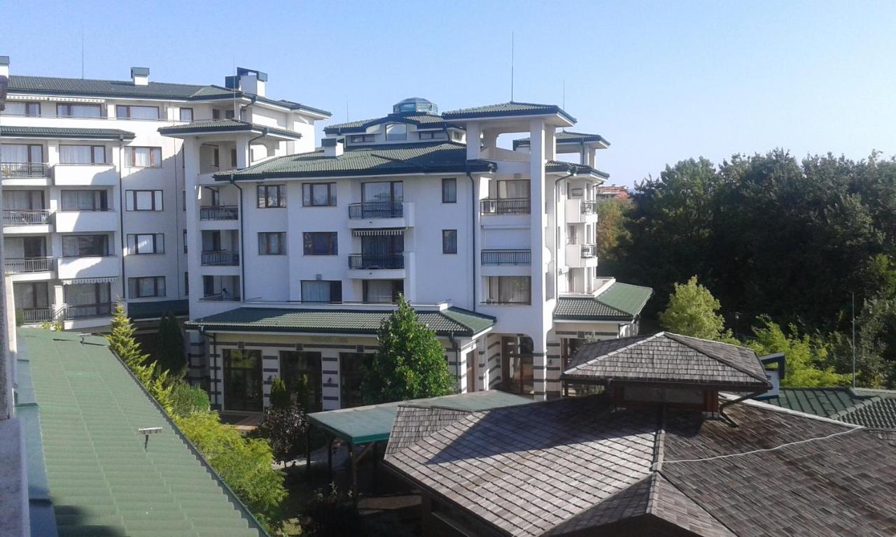 Kalina Private Apartments In Emerald Resort, 라브다 외부 사진
